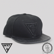 Empire 19 Snapback Black